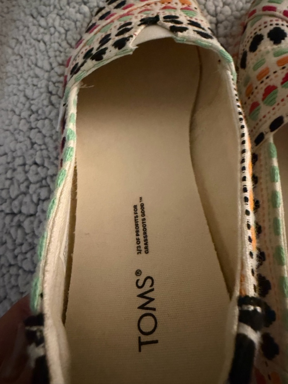 Toms Cream Espadrille Slip-On with Multicolor Embroidered Pattern - Picture 4 of 8
